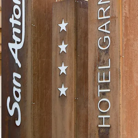 ホテル San Antonio