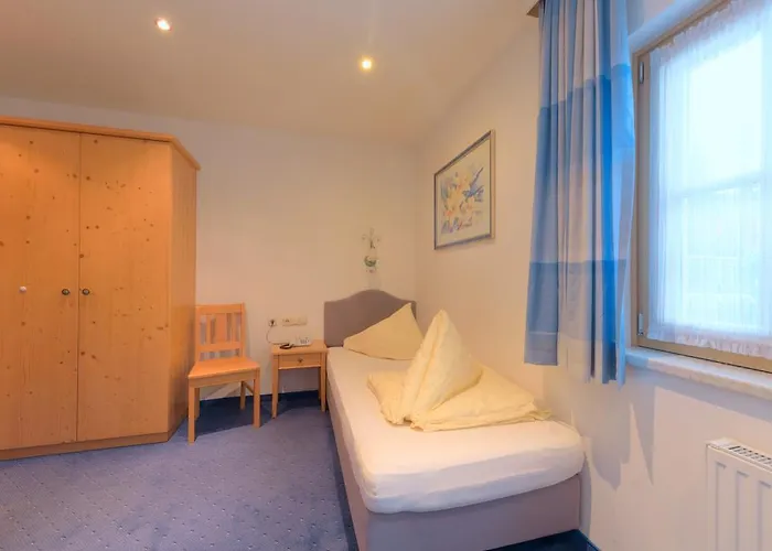 San Antonio Hotel 4*