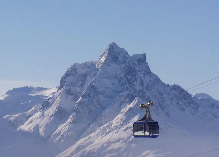 سان أنتونيو للشقق الفندقية فندق سانكت أنتون ام ارلبرغ