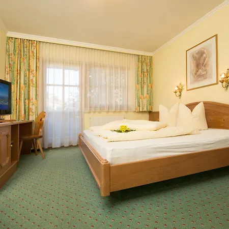 San Antonio 4*
